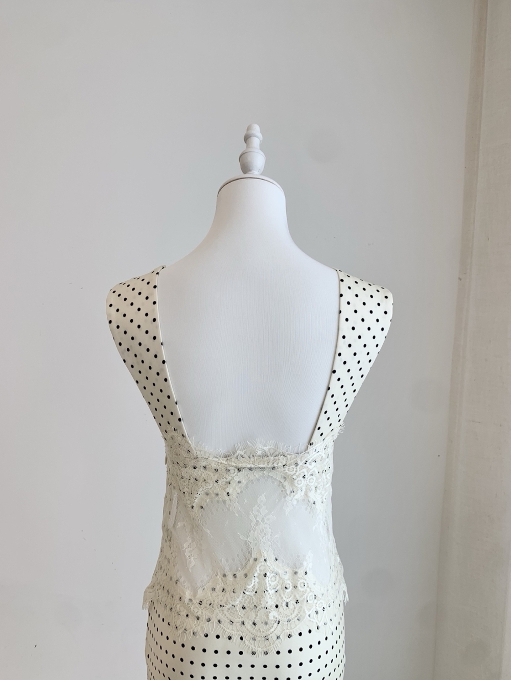 Third Form VISIONS LACE DEEP V MAXI DRESS | CREAM POLKA DOT - Picture 12 of 14